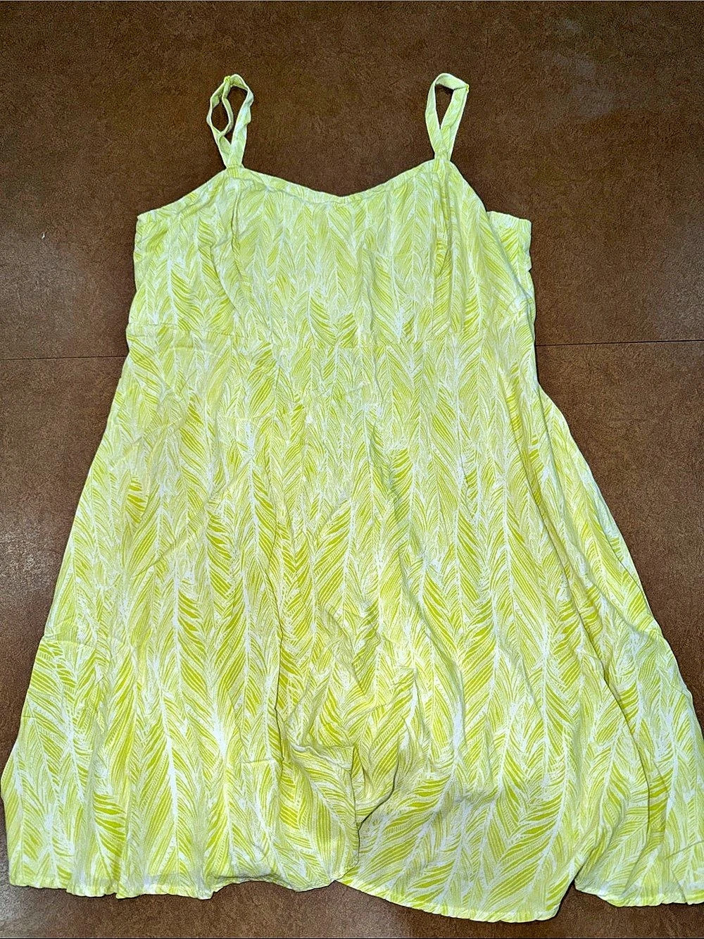 Torrid Yellow & White Mini Feather Spaghetti Strap Dress Size 2 • Like New